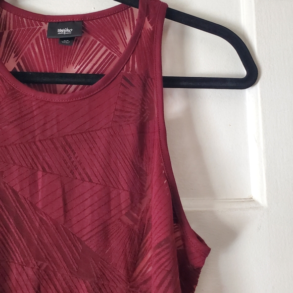 Massimo Deep Red Tank Top - Picture 3 of 11